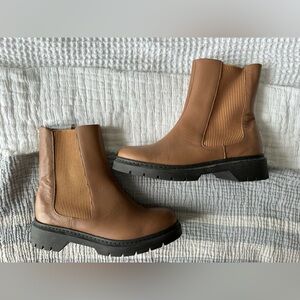 Usaflex Chunky Chelsea Boots Tan Leather Lug Sole Ankle Boots Women 8 EU 40